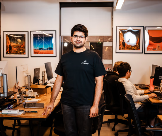  اکانت پرپلکسیتی Perplexity 